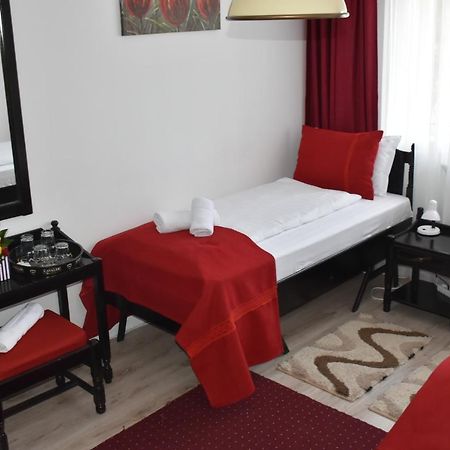 Copou Inn Iasi Exterior foto