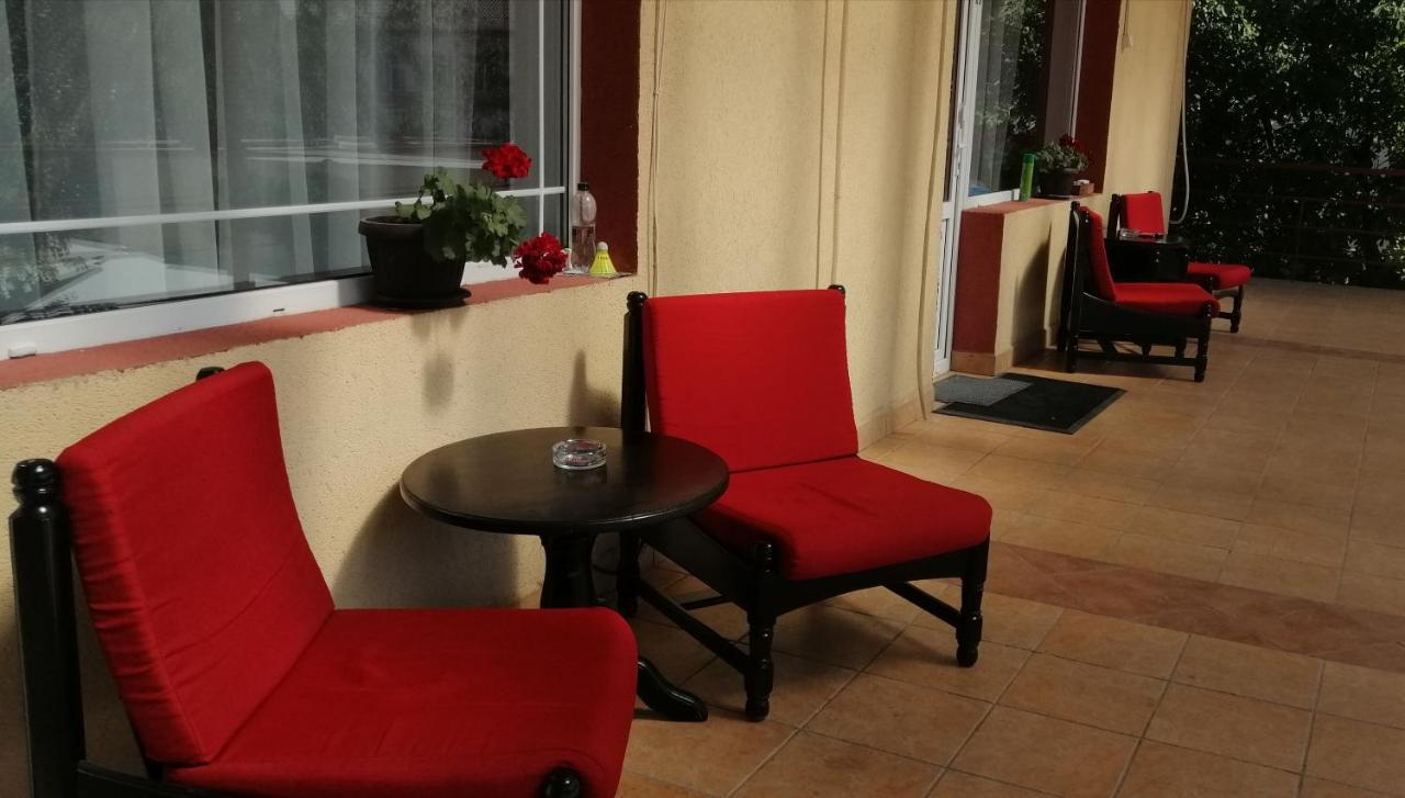 Copou Inn Iasi Exterior foto